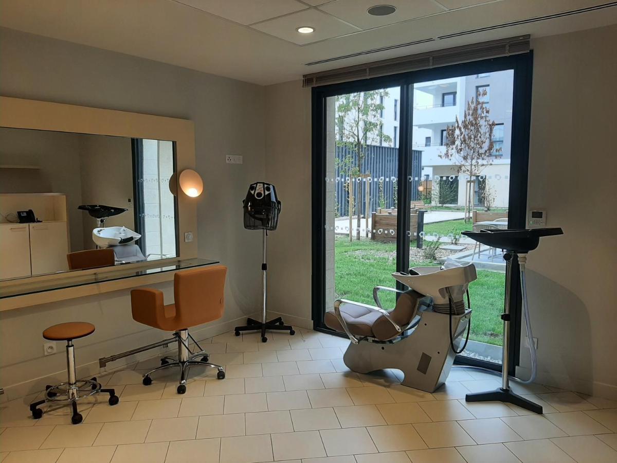 Domitys L'Opaline Aparthotel Villenave-dʼOrnon Exteriör bild