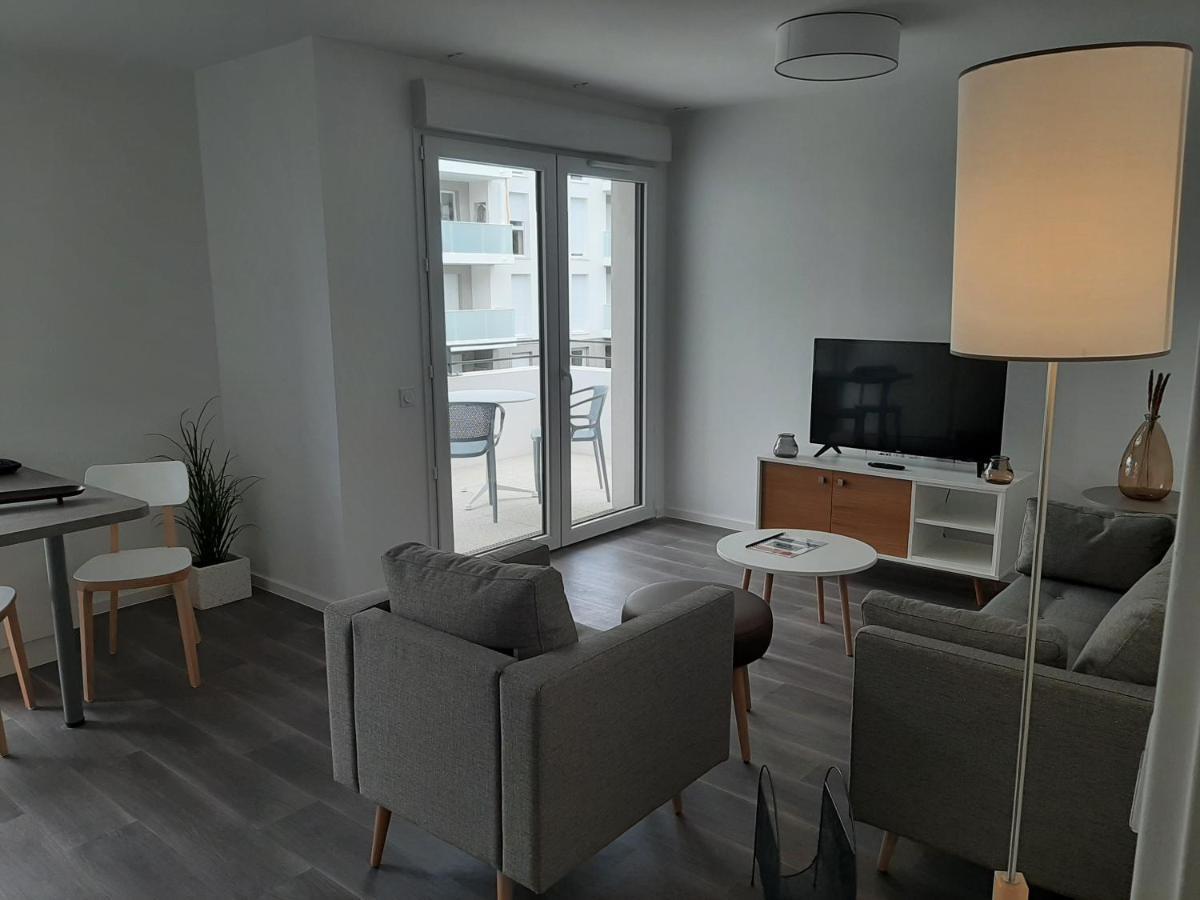 Domitys L'Opaline Aparthotel Villenave-dʼOrnon Exteriör bild